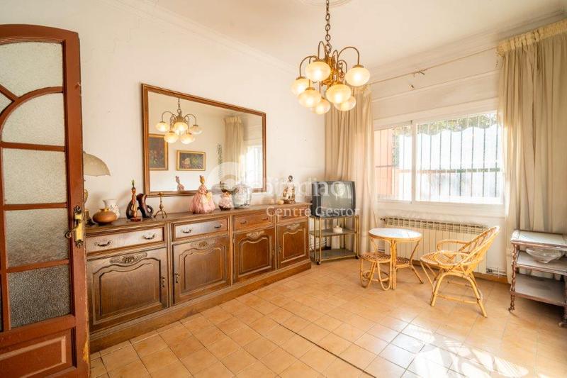 Foto 3b98dfd6-3a9c-4f92-9438-bd9f7a791552. Maison jumelée dans carrer canonge brugulat 29 dans Lleida