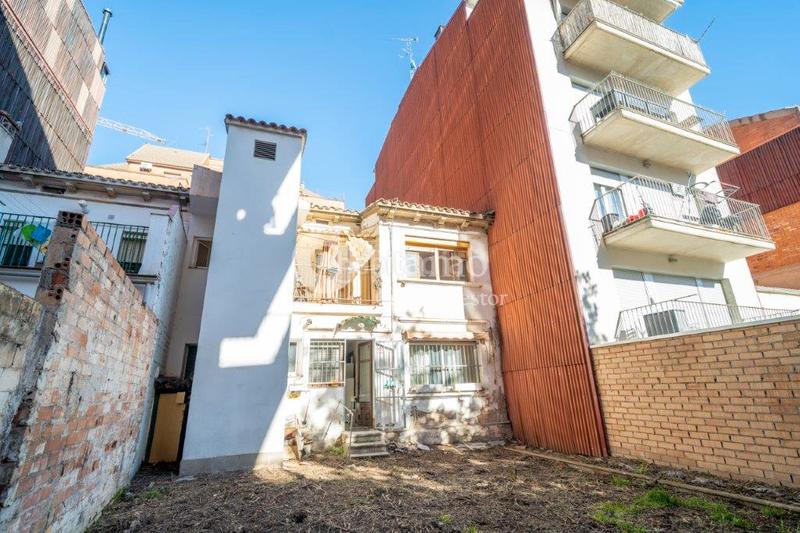 Foto 4ec4beec-b25a-4ceb-955c-29de451883cb. Maison jumelée dans carrer canonge brugulat 29 dans Lleida