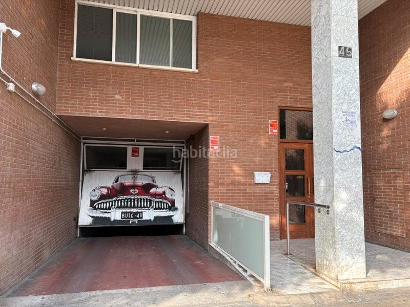 Foto 03a4ffea-0a54-4520-a22a-7fda8c9475d0. Parking coche en carrer baró de maials 45 en Pardinyes Lleida