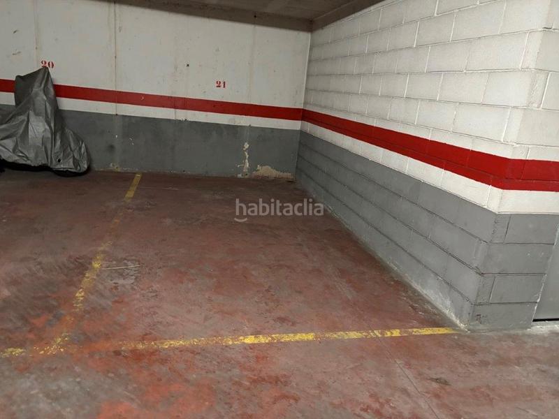 Foto e02fdb9b-b6c1-4df1-9405-2bd53029cc9d. Parking coche en carrer baró de maials 45 en Pardinyes Lleida