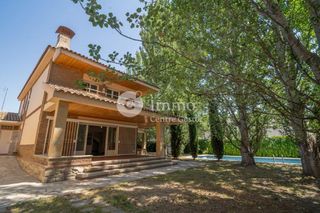 Chalet à Avinguda del president macià 1