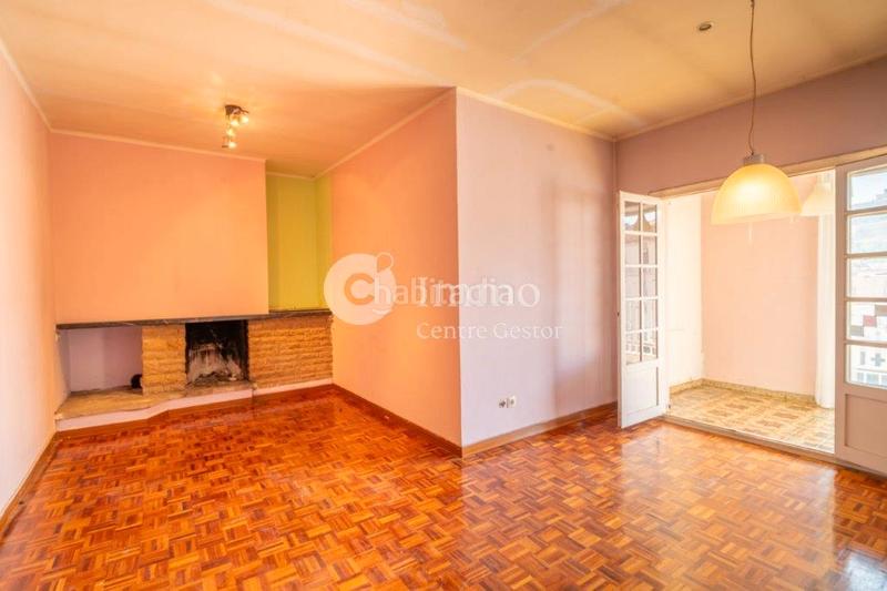 Foto 4f6bc942-8471-435e-a480-bea48f1fa818. Piso en Príncep de Viana-Clot-Xalets Humbert Torres Lleida