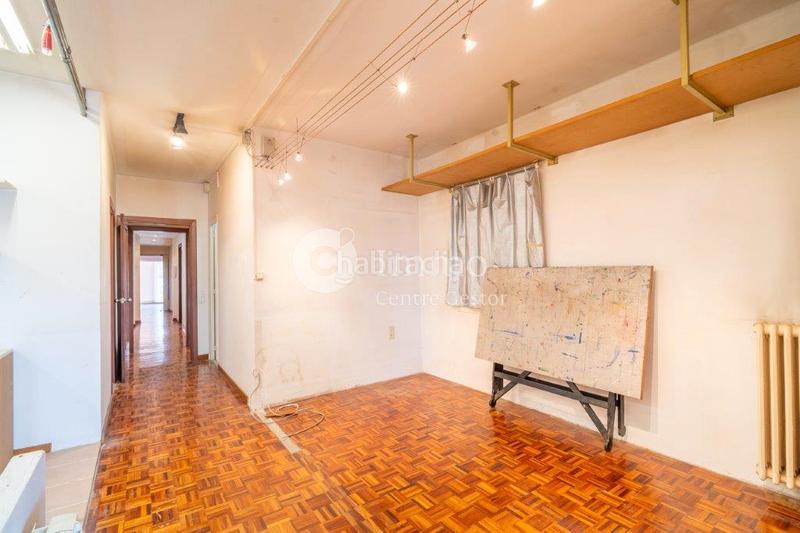 Foto a1bdf42a-e159-433a-bd44-981e30dfae87. Piso en Príncep de Viana-Clot-Xalets Humbert Torres Lleida