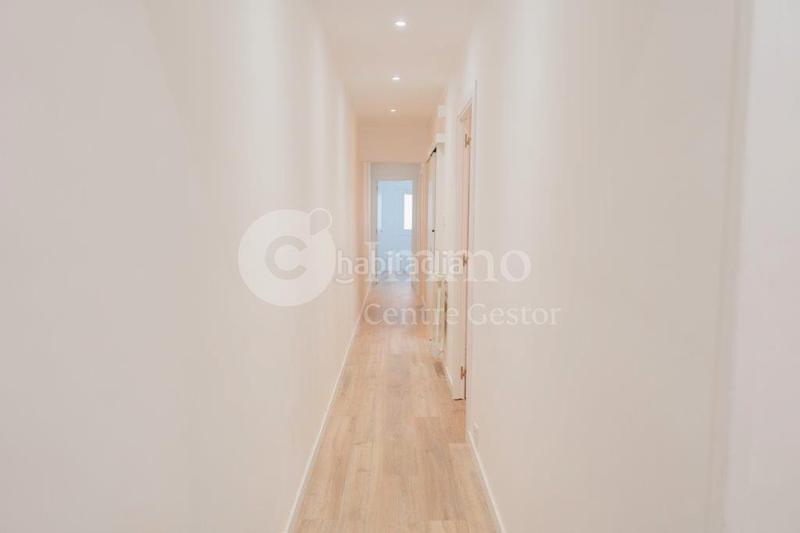 Foto dcbb822a-1ccf-4e90-bcff-a3f6f1199487. Flat with heating in Mariola Lleida
