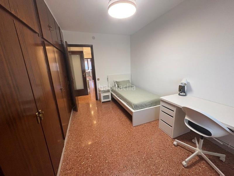 Foto 85226b8d-5d6a-41d7-9e17-7e708905e530. Rent flat with heating in Instituts-Universitat Lleida