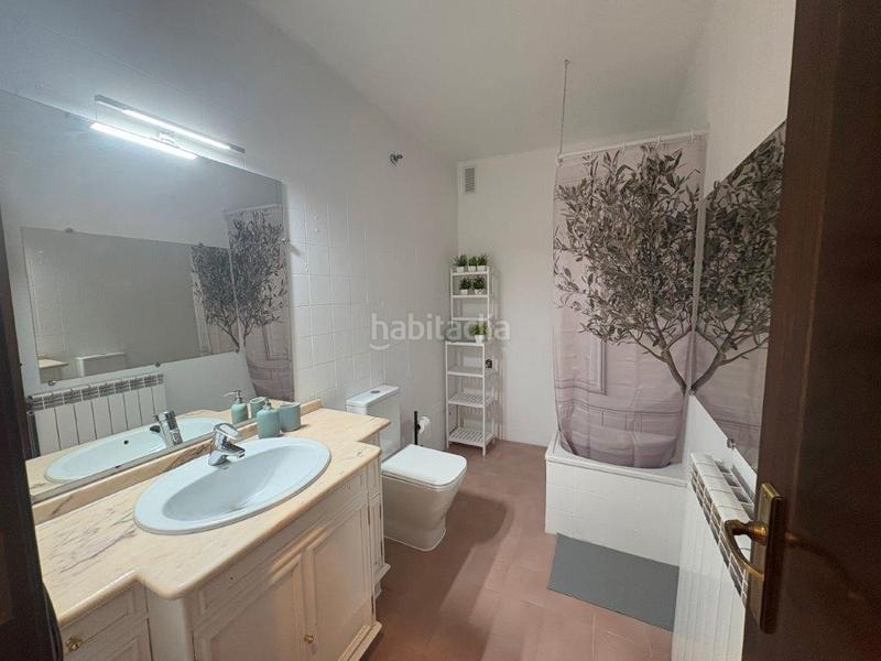 Foto 8d7e0e29-86b4-42b1-8dd8-b42014fbade5. Rent flat with heating in Instituts-Universitat Lleida