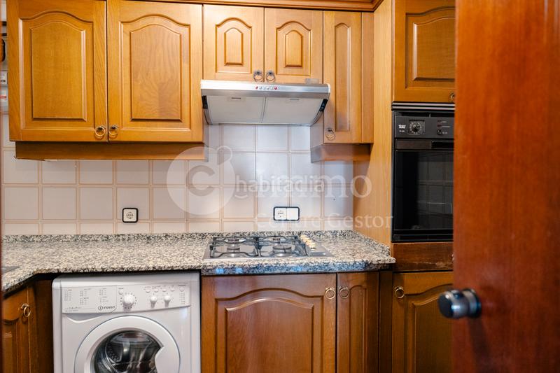 Foto c13f932e-b851-4cce-bb80-79d869cd1d73. Appartamento con riscaldamento in Centre Històric Lleida