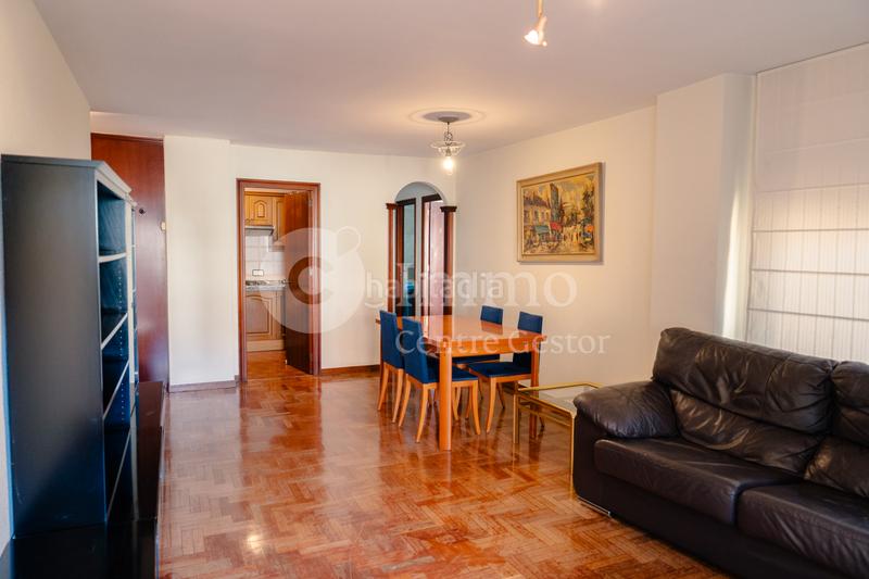 Foto 4f2a74a7-c6d0-4636-afad-05512aed1527. Etagenwohnung mit heizung in Centre Històric Lleida