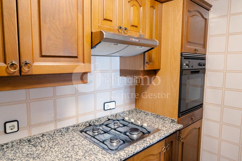 Foto c17339c9-c18f-49cd-8ace-5d0758ec0f0d. Etagenwohnung mit heizung in Centre Històric Lleida