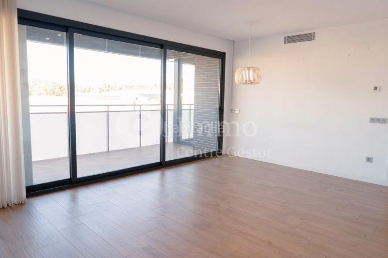 Foto 27197e82-507b-4f1f-830a-10cc1447a928. Pis amb calefacció piscina a Cappont Lleida