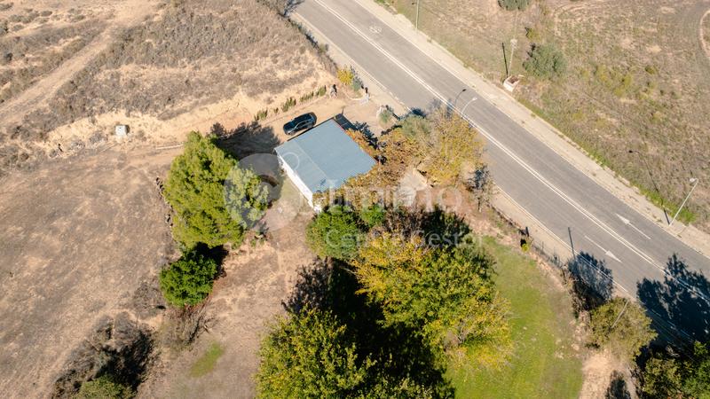 Foto 677c5739-c284-4bfc-968e-5a2bd1f07003. Masia a La Caparrella Lleida