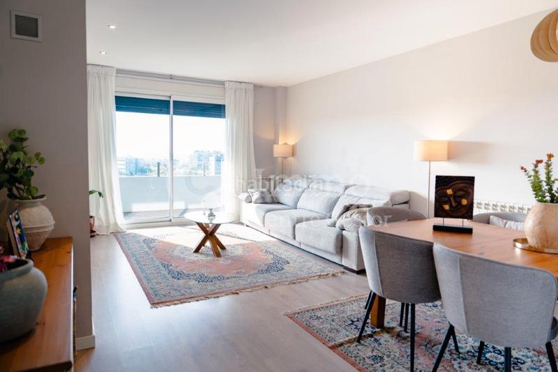 Foto 6ee87e71-5a83-404f-890c-42809593ac6a. Etagenwohnung mit heizung parking pool in La Bordeta Lleida