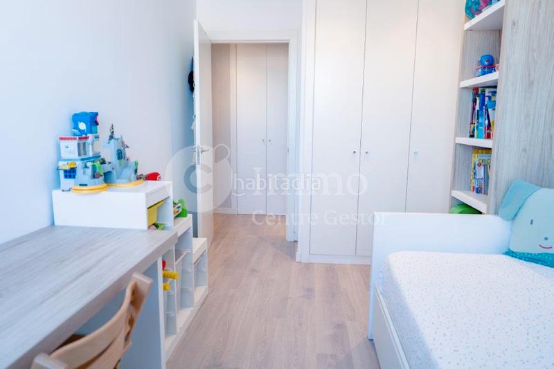 Foto e2728773-f814-495d-b667-1fc0ea0d3dde. Etagenwohnung mit heizung parking pool in La Bordeta Lleida