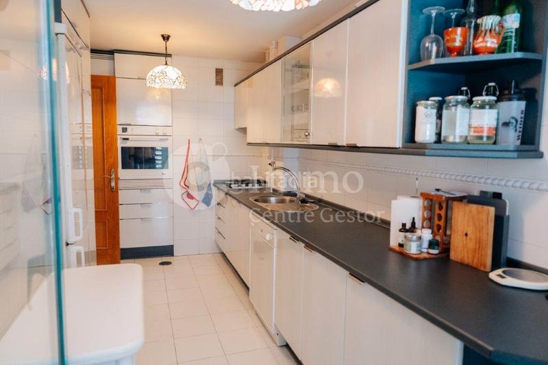 Foto 93660d82-b235-4c69-93f8-605a93e6e999. Appartamento con riscaldamento piscina in Canillas Madrid