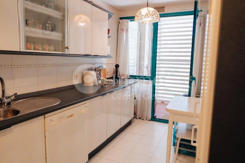 Foto 1ff37c71-a5f5-4aa4-bd02-37bce3b65e6d. Flat with heating pool in Canillas Madrid