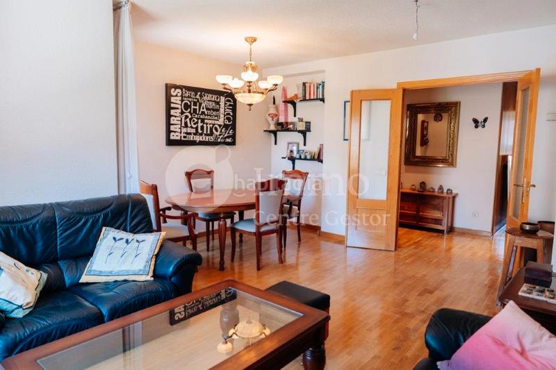 Foto 8f4ae55b-d3f6-4339-b6e5-2f441f461231. Flat with heating pool in Canillas Madrid