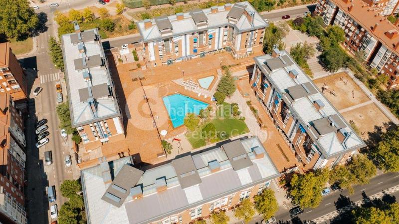 Foto c605c63d-967e-4db5-9ea6-a5c821e5967d. Flat with heating pool in Canillas Madrid