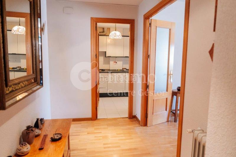 Foto e98a2d28-25c2-4519-a5be-014db1badb12. Piso en Canillas Madrid