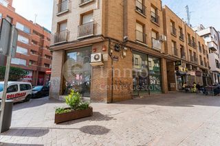 Local Comercial  Carrer igualada. Local en venta en calle igualada 4, princep de viana-clot, lleid
