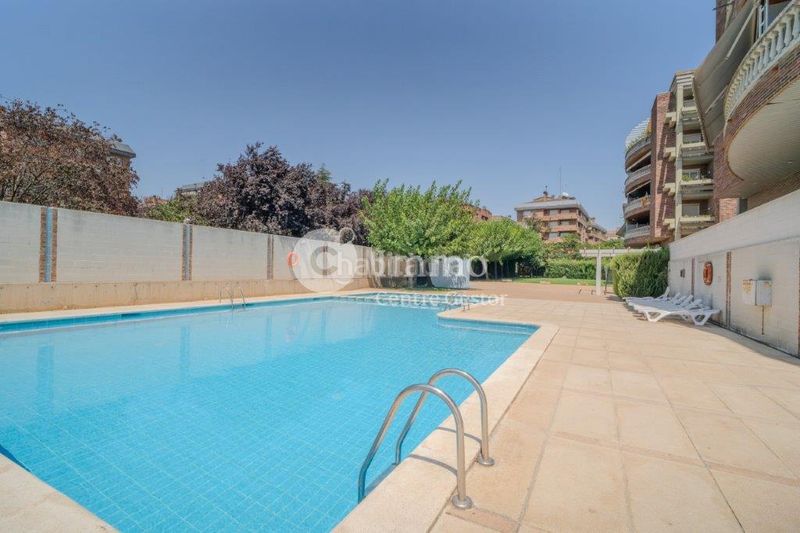 Foto 4add7f26-3a5b-42fb-91f3-dd06b1126bb7. Pis amb calefacció aparcament piscina a Joc de la Bola - Camps d'Esports Lleida