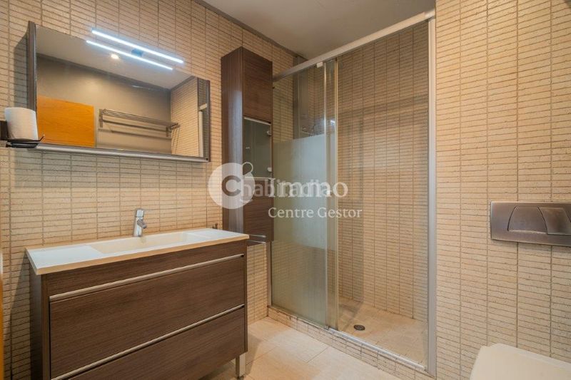 Foto 120774e8-57f2-4e12-aa7a-4431a5cc3ad4. Pis amb calefacció a Príncep de Viana-Clot-Xalets Humbert Torres Lleida