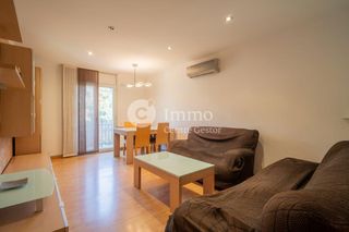 Appartamento  Segon passeig de ronda. Piso en venta en ronda segon passeig , princep de viana-clot