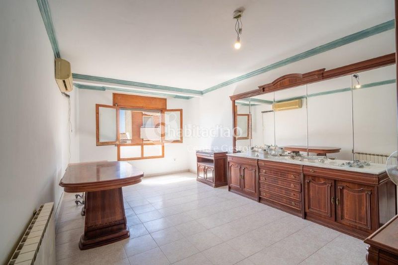 Foto c10bbb79-3673-46b2-bce2-19b59814ed77. Piso  en venta en carrer sant jordi, en Torrefarrera