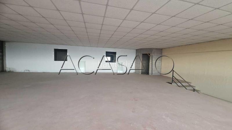 Foto 9ff6376c-d279-48f9-9dab-3ba41c9063bf. Bâtiment à usage industriel dans Ontígola