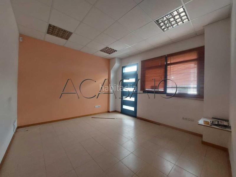 Foto 209ac191-37d5-4db6-9d19-ed18eebdf025. Fabrikhalle in Viso de San Juan (El)