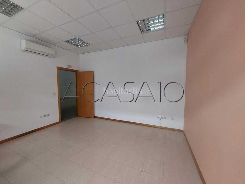 Foto 658232f5-94a0-4106-86f4-e43583fcea7d. Fabrikhalle in Viso de San Juan (El)