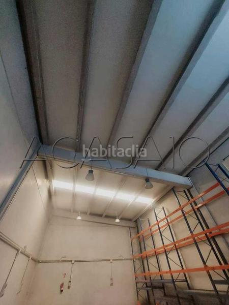 Foto 7455196e-c9b3-4462-8673-cf9772c419ba. Fabrikhalle in Viso de San Juan (El)