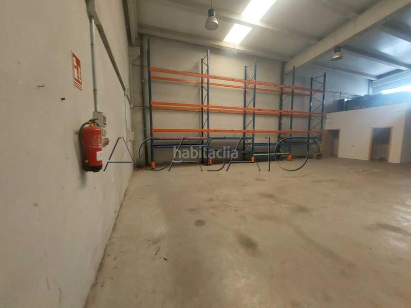 Foto a786ef49-ce79-44b9-ab7f-1aebdd41cebf. Fabrikhalle in Viso de San Juan (El)