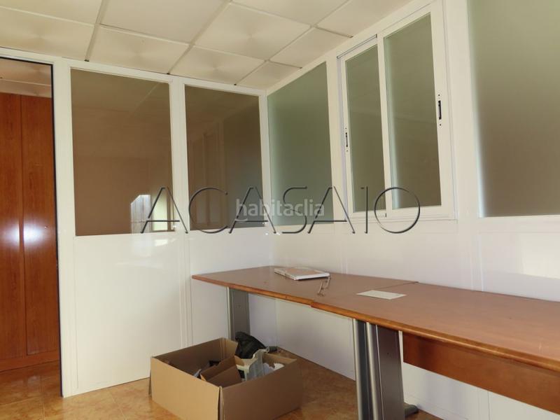 Foto 3f20e22b-5b3a-4bd5-9271-49d9358f7c1f. Capannone industriale in Lominchar