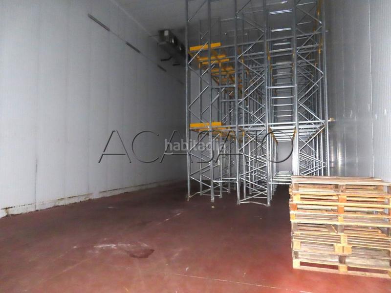 Foto 9311c6df-7cd6-4639-8548-2de83309fcec. Capannone industriale in Lominchar