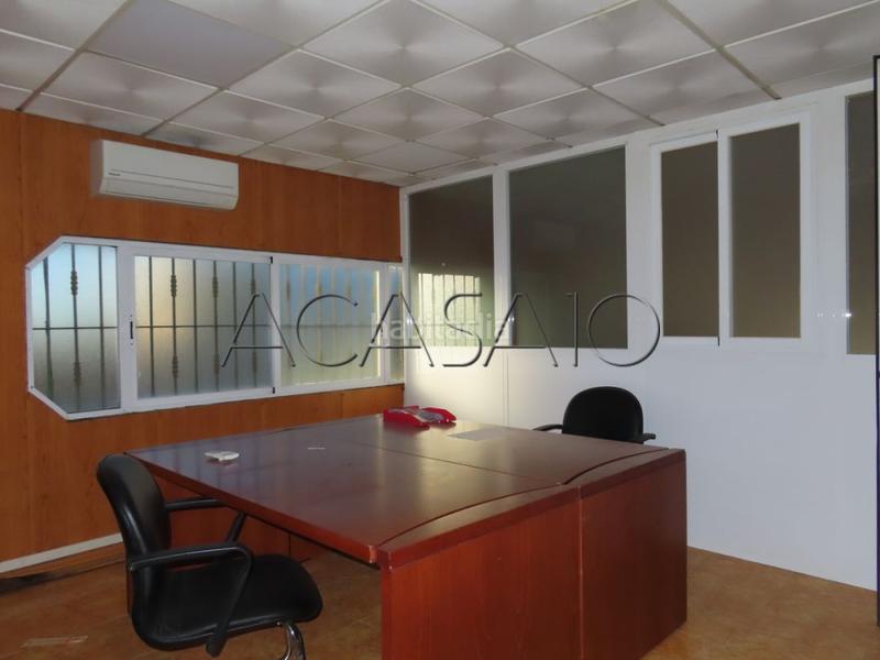 Foto 9b4f7a5c-1b33-444e-9f04-a7f95443c0e9. Capannone industriale in Lominchar