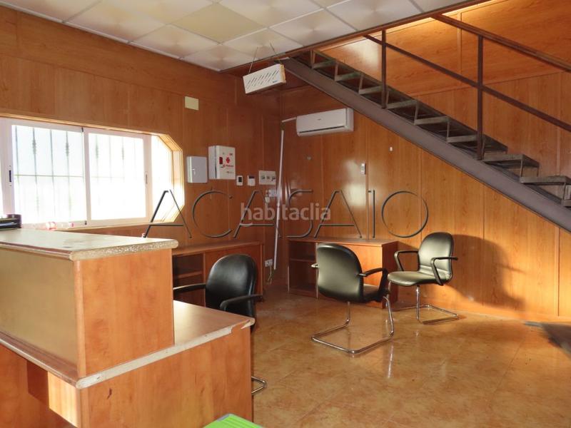 Foto a025e65a-654a-4a21-9557-8a2933ef2f4a. Capannone industriale in Lominchar