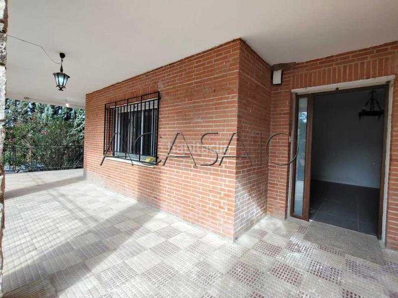 Foto 09c8d2f4-1a3a-4c27-b464-69ba2399c71c. Casa amb calefacció aparcament piscina a Casar de Escalona (El)