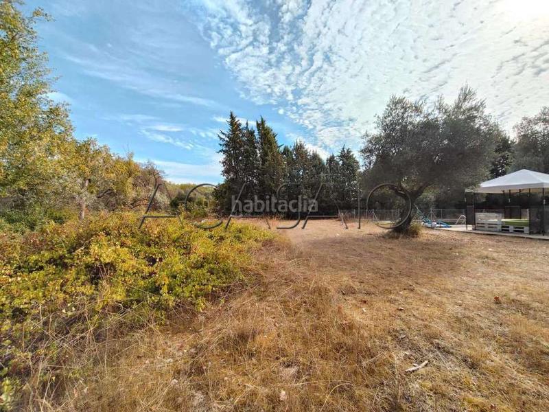 Foto 1cd81c88-b514-482a-8f33-3d667847b663. Casa amb calefacció aparcament piscina a Casar de Escalona (El)