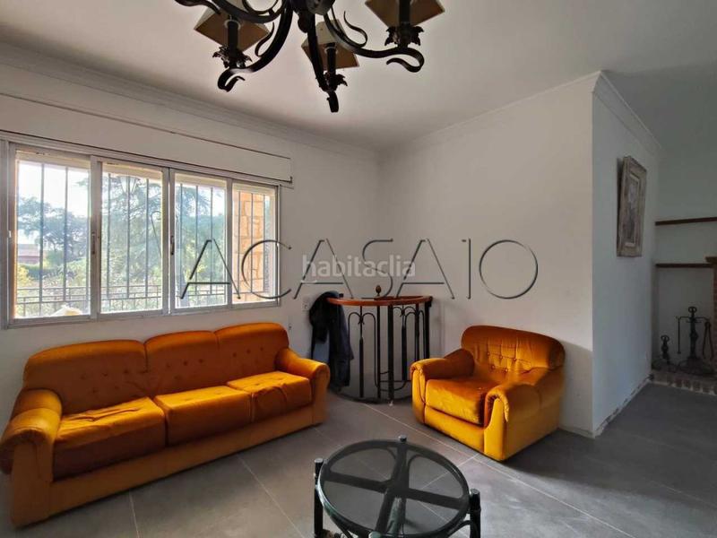 Foto 93686341-4b4d-4240-93b6-b14cf701e0e0. Casa amb calefacció aparcament piscina a Casar de Escalona (El)