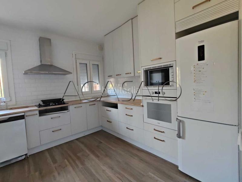 Foto 9d2f5b55-53d9-4545-a501-981a0f83aefc. Casa amb calefacció aparcament piscina a Casar de Escalona (El)