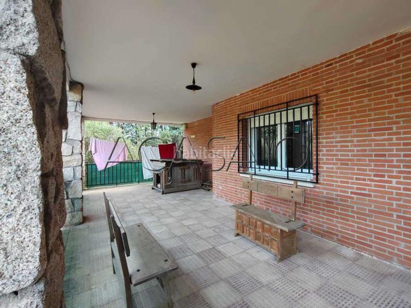 Foto e19393a1-a248-4705-bcc1-1abed1886838. Casa amb calefacció aparcament piscina a Casar de Escalona (El)