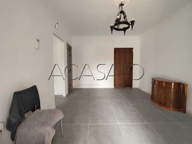 Foto fe760a8e-3d41-4d63-9b6a-ecda928db062. Casa amb calefacció aparcament piscina a Casar de Escalona (El)