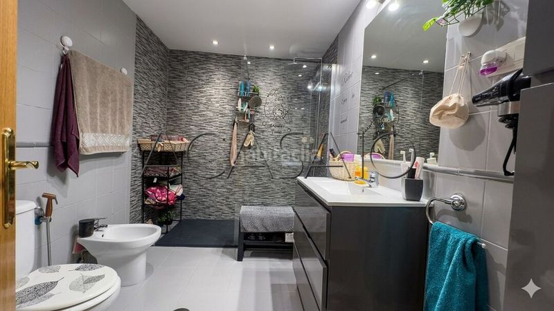 Foto 6c5ec8e5-63c4-4bc5-8675-16f565893d4a. Pis amb calefacció aparcament piscina a Parque Manuel de Vega-Carretera de Ugena Illescas