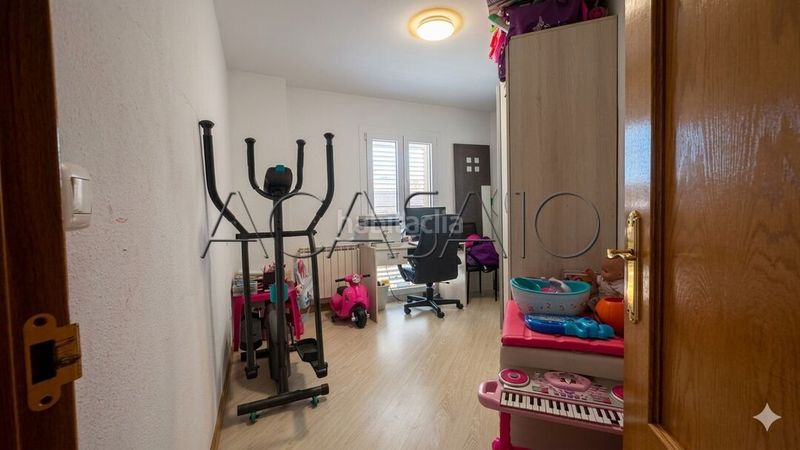 Foto af56bc9f-59ae-47be-98c5-450b9f0b6753. Pis amb calefacció aparcament piscina a Parque Manuel de Vega-Carretera de Ugena Illescas