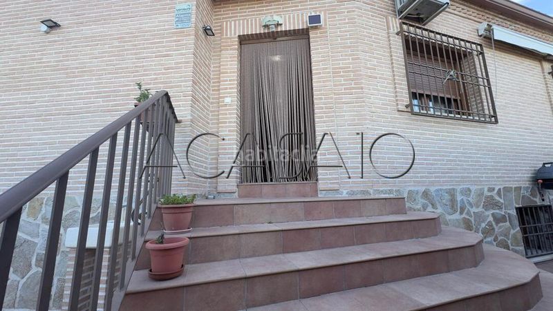 Foto 27920de4-0722-49aa-9afd-44bec505e937. Casa amb calefacció aparcament piscina a Parque Manuel de Vega-Carretera de Ugena Illescas
