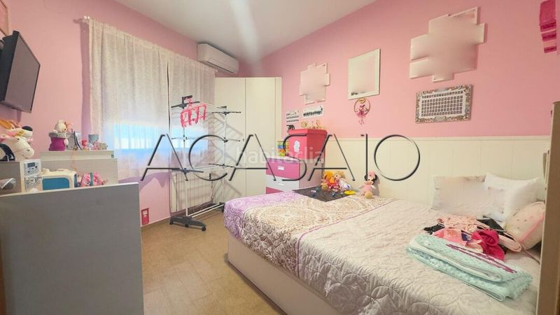Foto 811af55b-fe5b-4250-971b-a954323641fb. Casa amb calefacció aparcament piscina a Parque Manuel de Vega-Carretera de Ugena Illescas