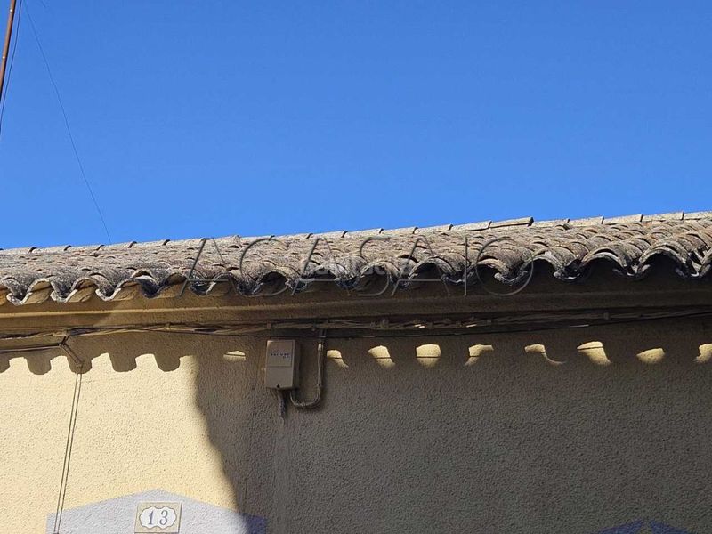 Foto 1b8e89ce-e43c-4616-bff7-f09ab64636b5. Casa adossada a Cobeja