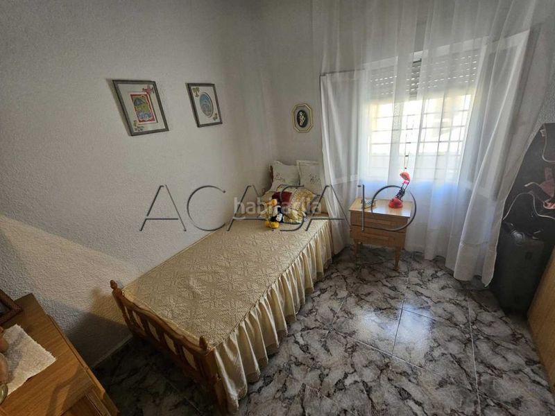 Foto 46f79f56-7f30-4dc2-a65f-24552b50612f. Casa adossada a Cobeja