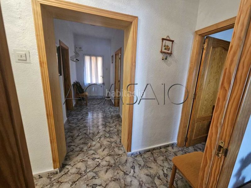 Foto 5fa49769-5664-46fe-a62a-c48f69f142d5. Casa adossada a Cobeja