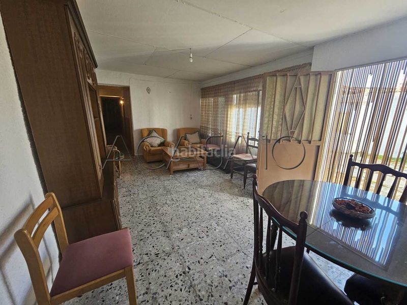 Foto 9dd718eb-2e8b-44fc-97d1-d936565a58ed. Casa adossada a Cobeja